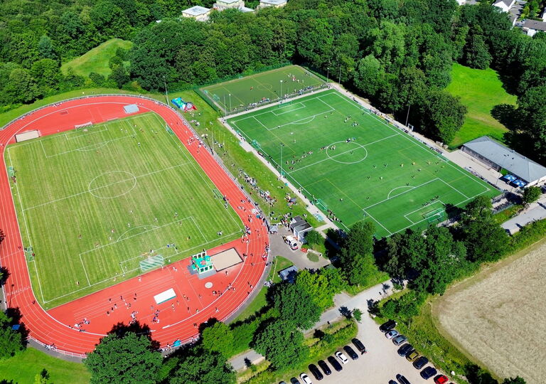 Drohnenfoto vom Sportplatz Schützenallee