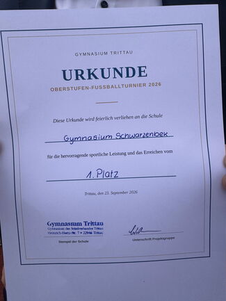 Foto der Urkunde - 1. Platz im Fußball