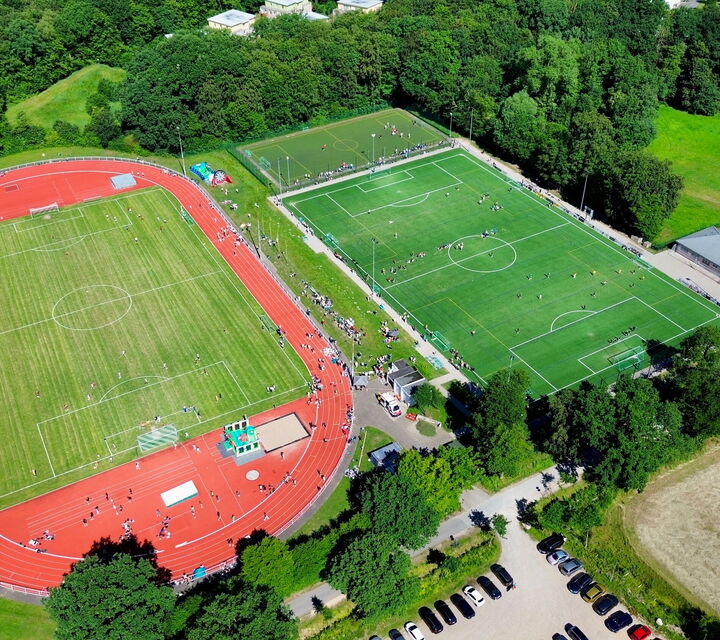 Drohnenfoto vom Sportplatz Schützenallee